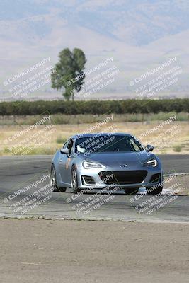 media/Sep-15-2024-Speed Ventures (Sun) [[7a54f7ed2f]]/Yellow Group/Session 1 (Outside Grapevine)/